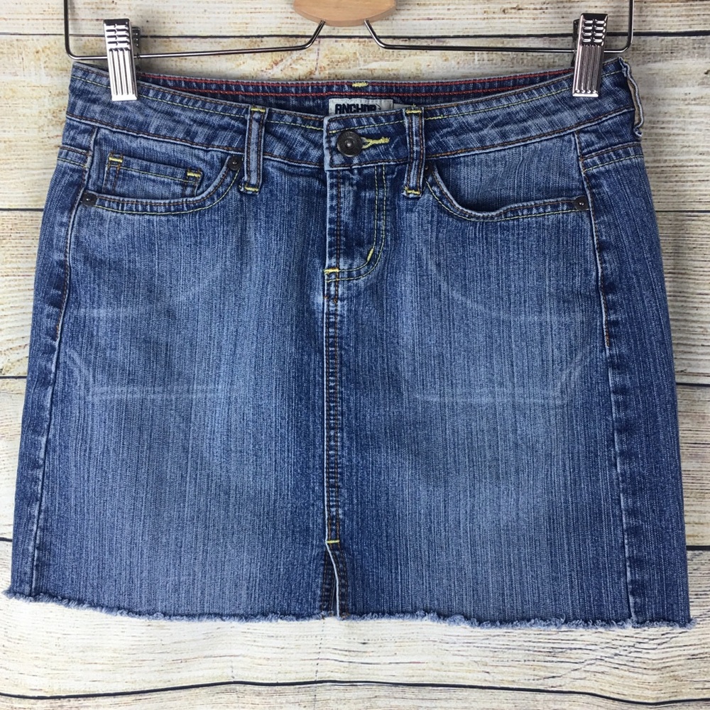 ⬇️Anchor Blue Juniors Jean Skirt Size 1